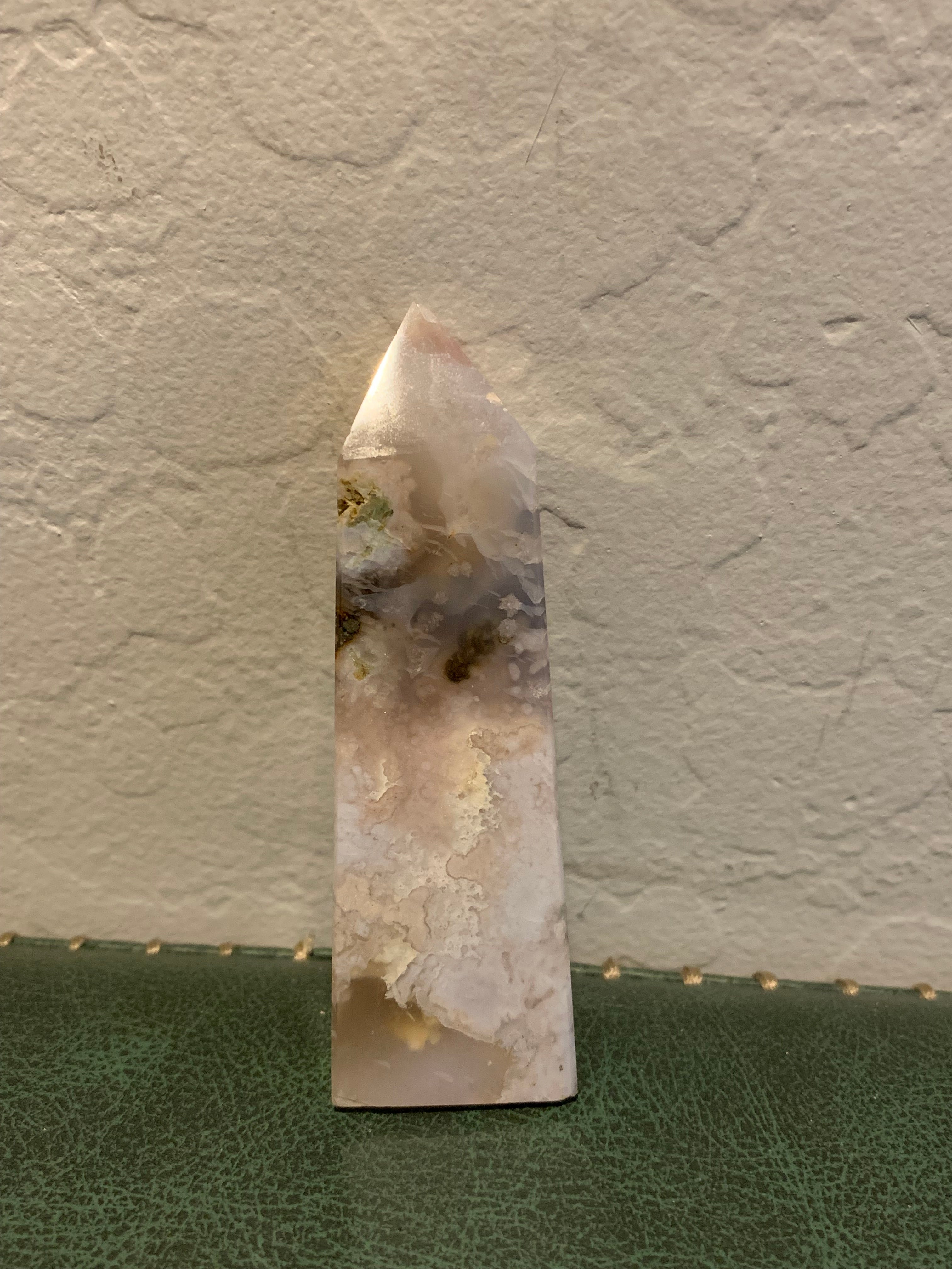 Flower Agate Point