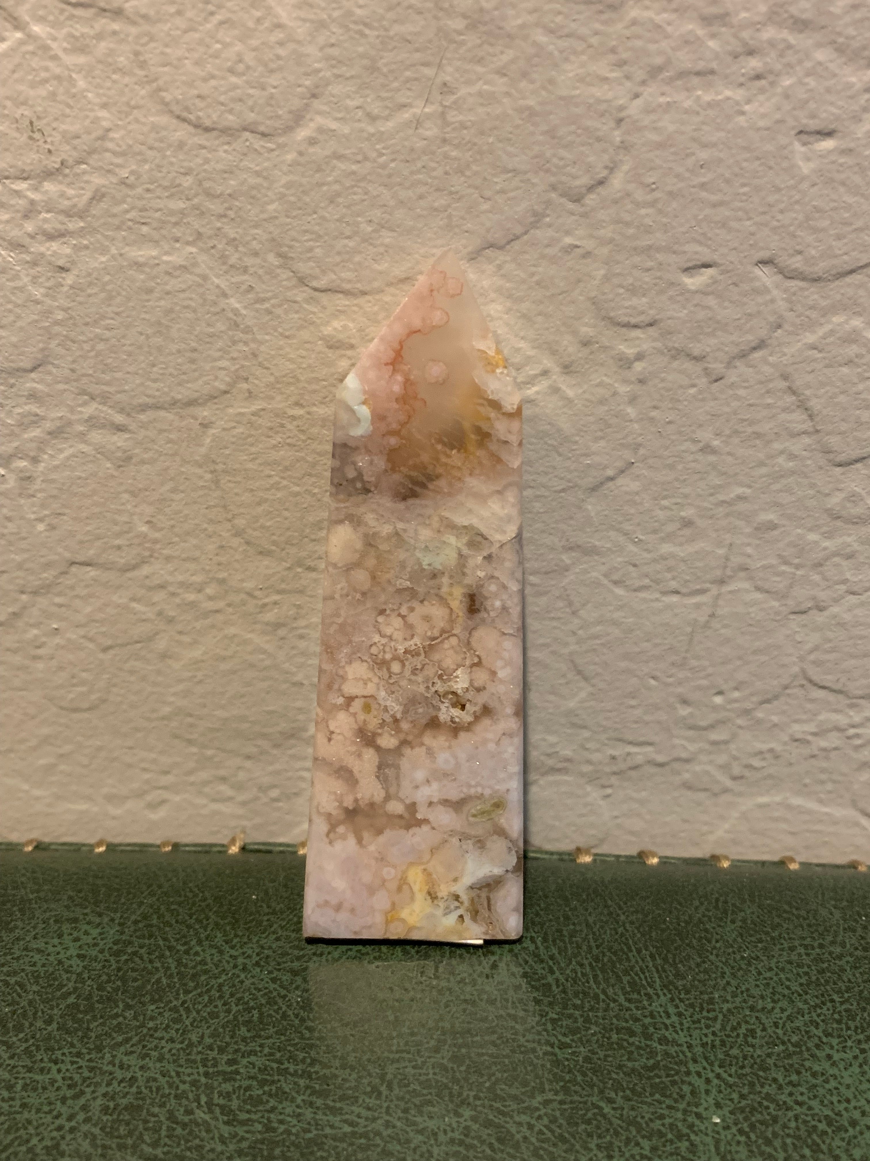 Flower Agate Point